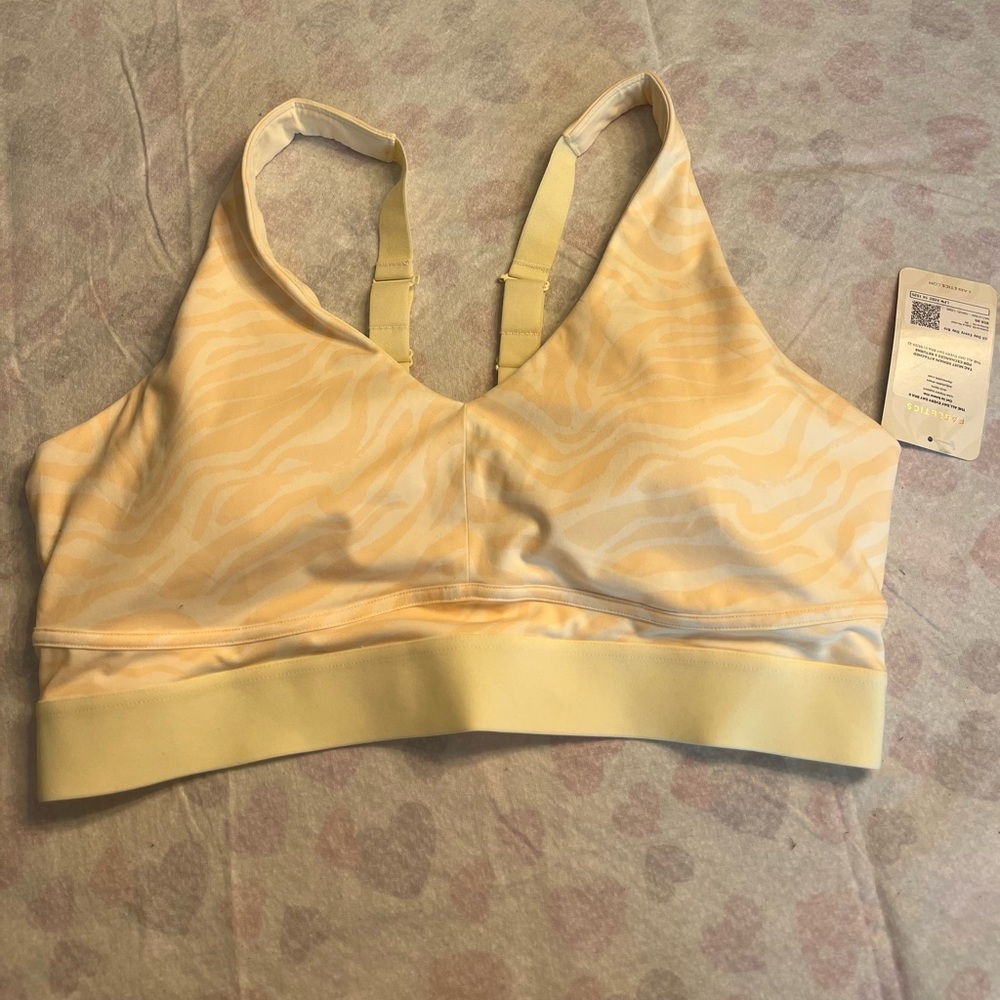 All day comfort sports bra